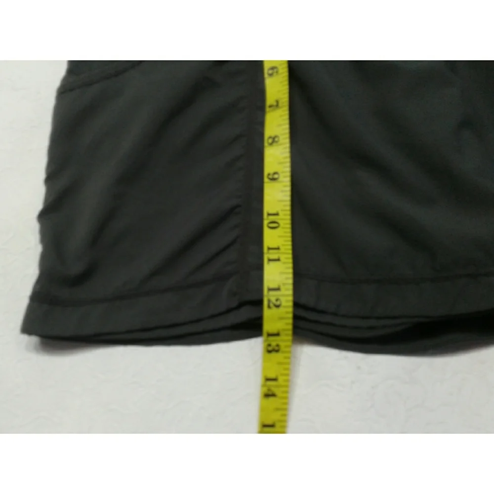 Zella Gray skirt & shorts size M